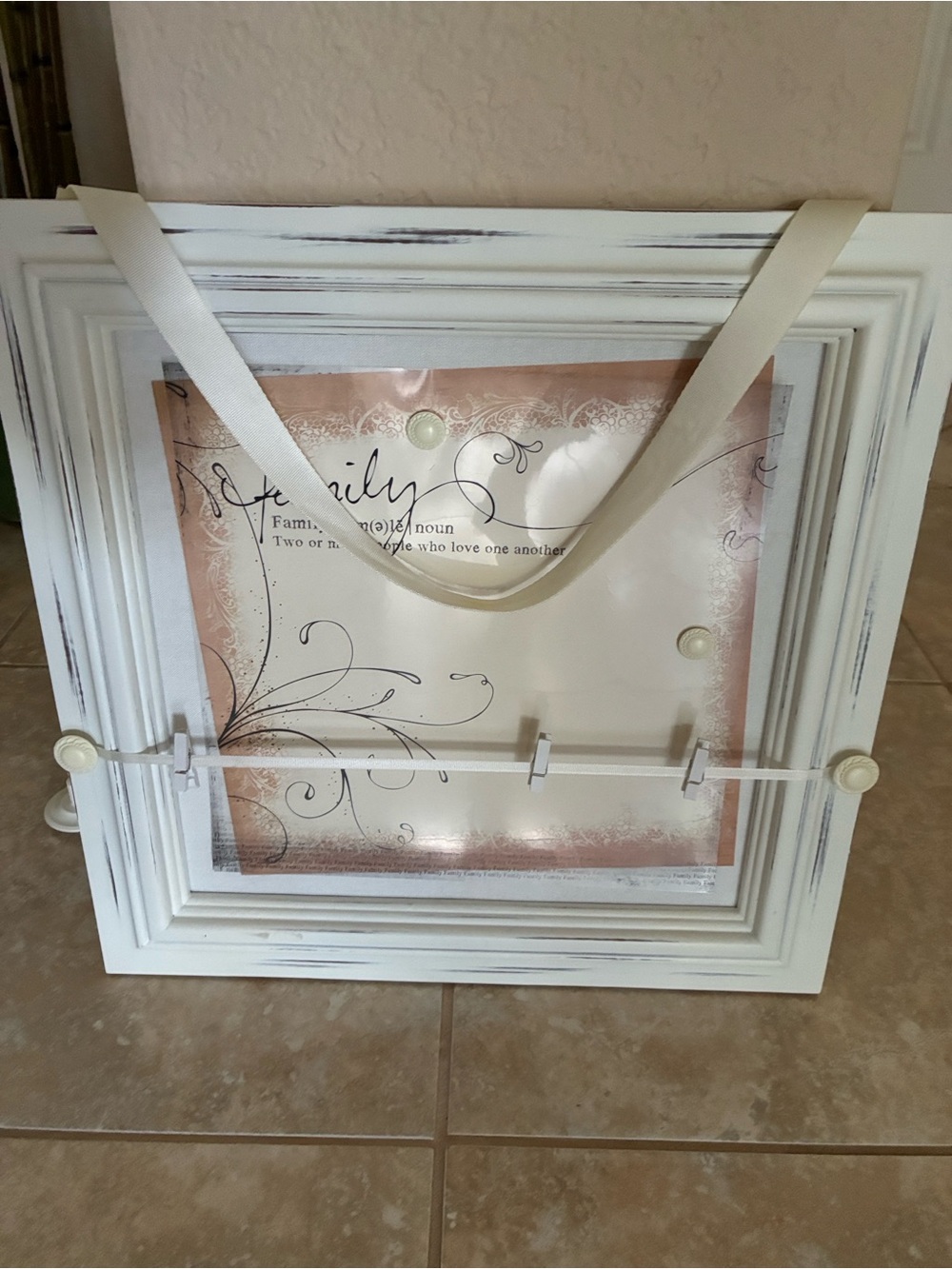 Creative Memories Everyday Display Frame with Ribbon and Clips + magnets.